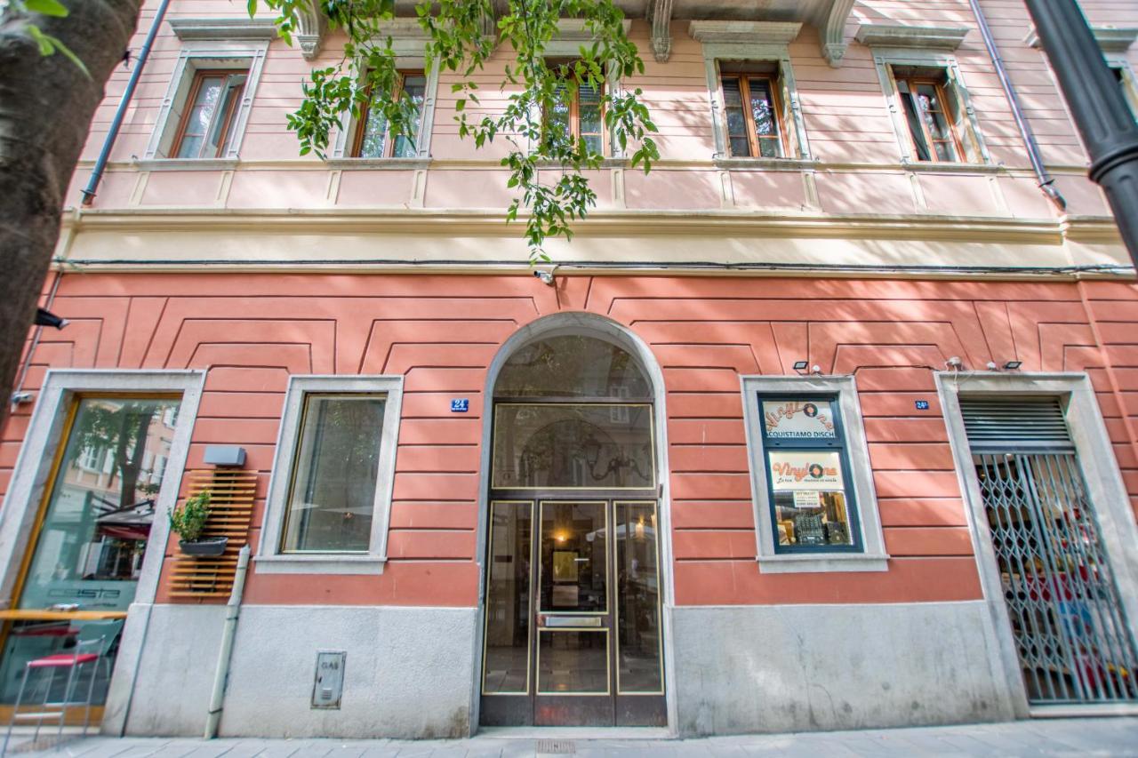 Viale 24 Leilighet Trieste Eksteriør bilde